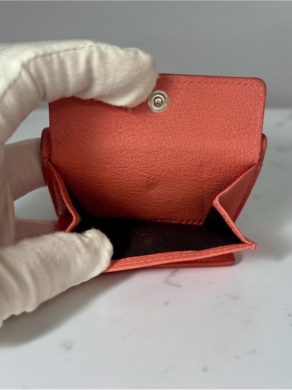 Balenciaga Pink Pebbled Leather Compact Wallet - Picture 5 of 8